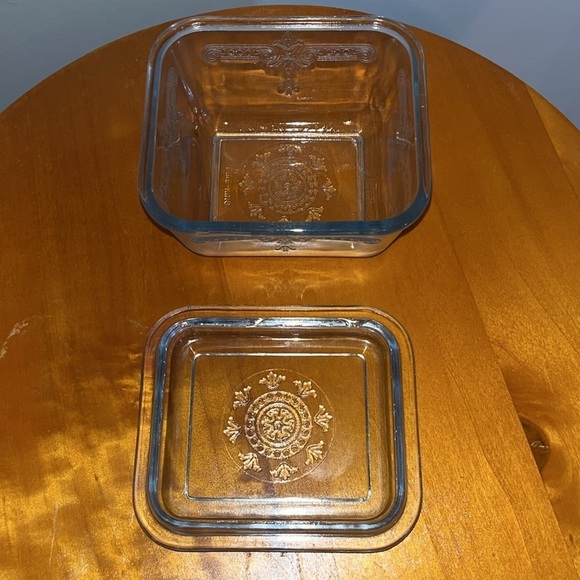 Fire King Sapphire Blue Philbe Refrigerator Dish - Picture 5 of 6